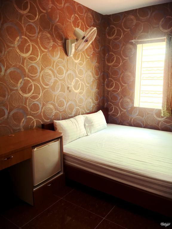 Soben Sensok Guesthouse Phnom Penh Extérieur photo